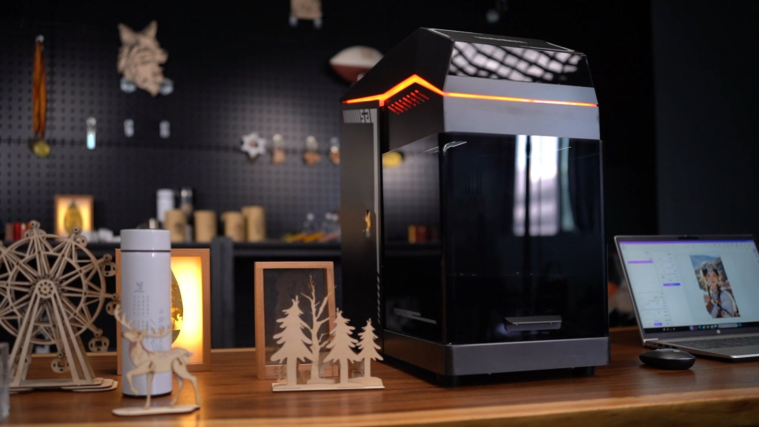 Carverall G2 UV laser engraver for precision marking
